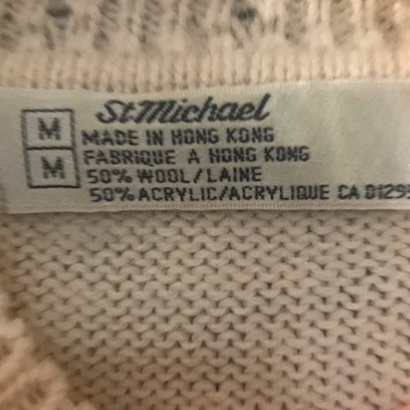 BEAUTIFUL VINTAGE ST MICHAEL EMBROIDERY SWEATER MADE IN HONG KONG - Picture 8 of 10